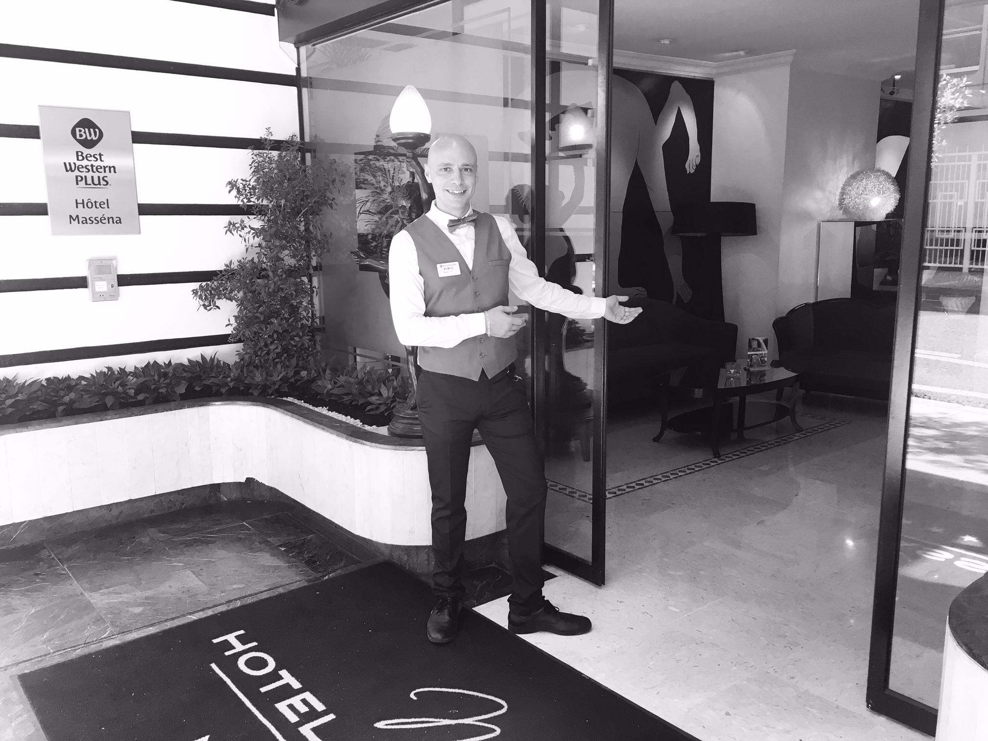 Parking privé et service voiturier au cœur de Nice